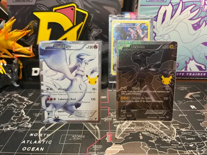 Zekrom é Reshiram 25 anos NM/Obs
