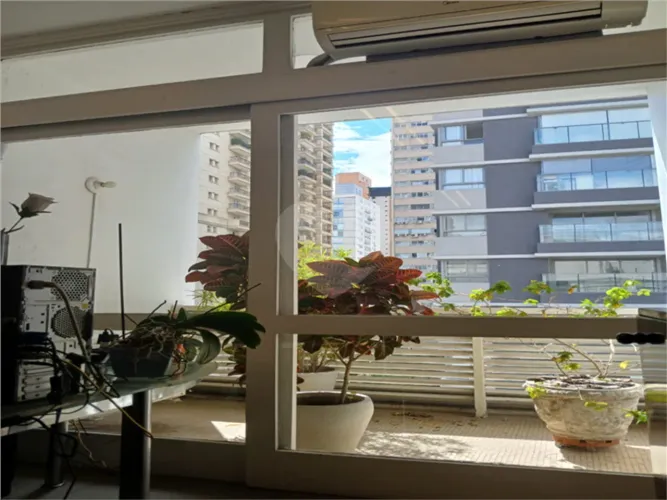 Salas para locação em Cerqueira césar - SP