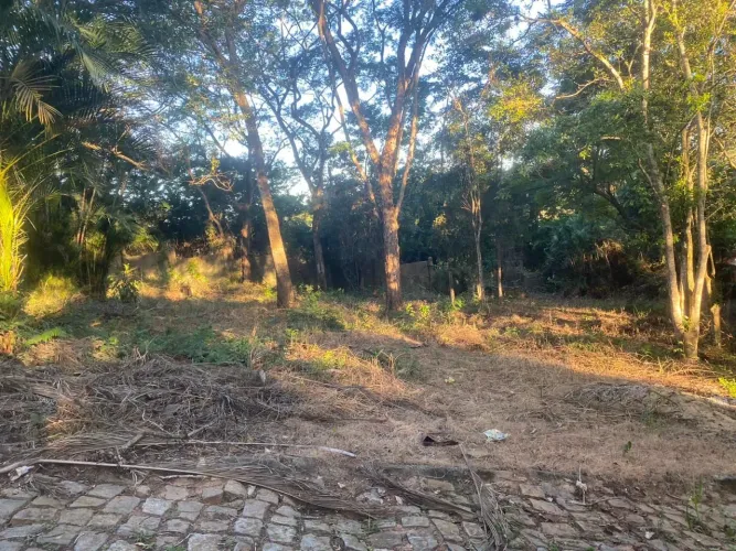 Terreno à venda, 1500 m² por R$ 1.100.000 - Granja dos Cavaleiros - Macaé/RJ