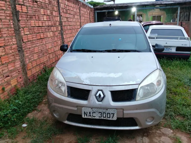 Renault Sandero Authentique Hi-flex 1.0 16V 5P 2010