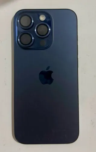 iPhone 15 pro Azul