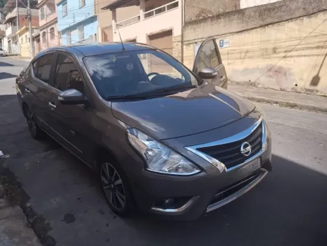 Nissan Versa Unique 1.6 16V Flexstart 4P Aut. 2018