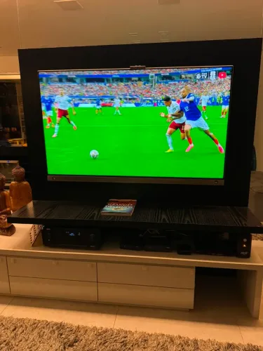 Tv LG smart 3 D 4 K 65 polegadas Perfeita