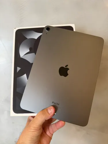 iPad Air 5 M1 11 polegadas 256gb Wi-Fi seminovo - com caixa - autorizada Apple vende