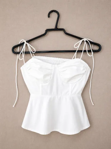 Blusa Shein branca de amarrar no ombro