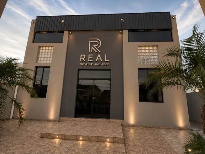 BARRACÃO COMERCIAL DE ALTO PADRÃO - VENDA OU LOCAÇÃO