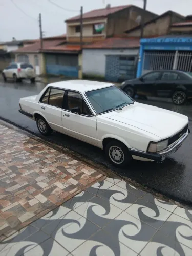Ford Del Rey Ghia 1.8 / 1.6 2P E 4P 1984