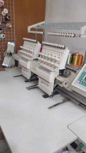 MAQUINA DE BORDAR INDUSTRIAL