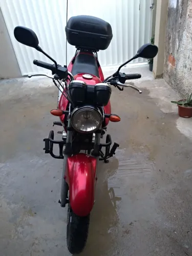 Yamaha Fazer 250 2006 vermelha, R$10.800.  ótima oportunidade! ( *