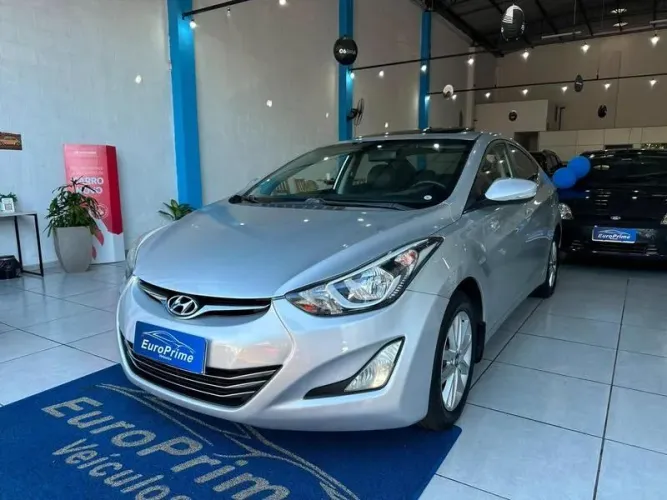 Hyundai Elantra 2.0 16V Flex Aut. 2015
