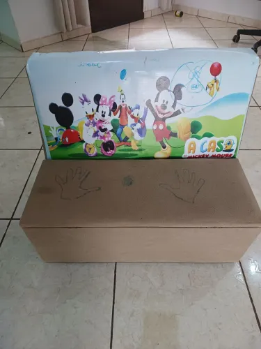 SOFÁ BAÚ INFANTIL