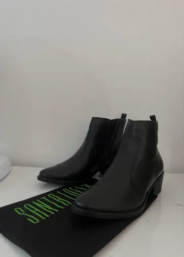 Bota Santa Lolla