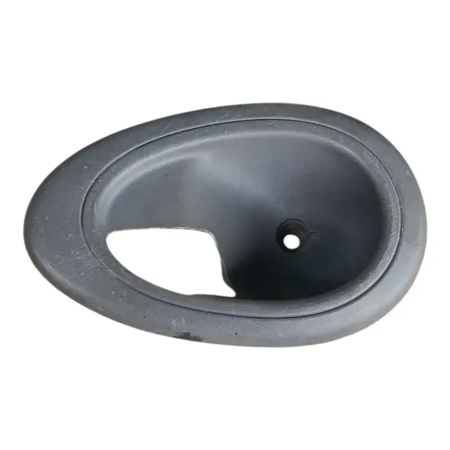 Moldura maçaneta interna tras esquerda Ford Escort 1997 2002