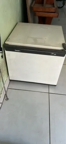 Frigobar ( trocar compressor)