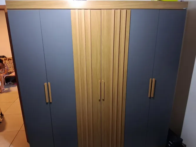 Guarda-roupa 6 PORTAS