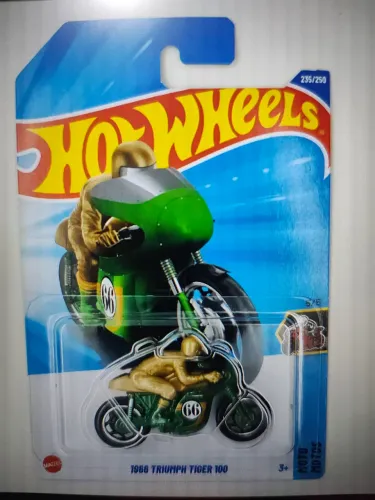 Hotwheels 1966 Triumph Tiger 100 T-hunt