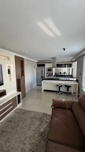 Vendo Cobertura 1 Quarto 72m mobiliada Centro