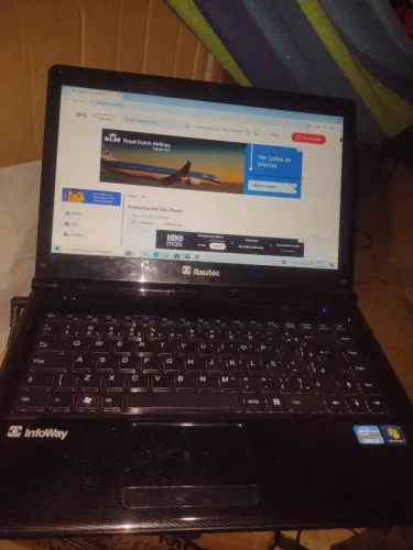 Notebook i3 barato detalhes 