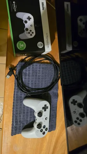 Controle 8bitdo para Xbox e PC