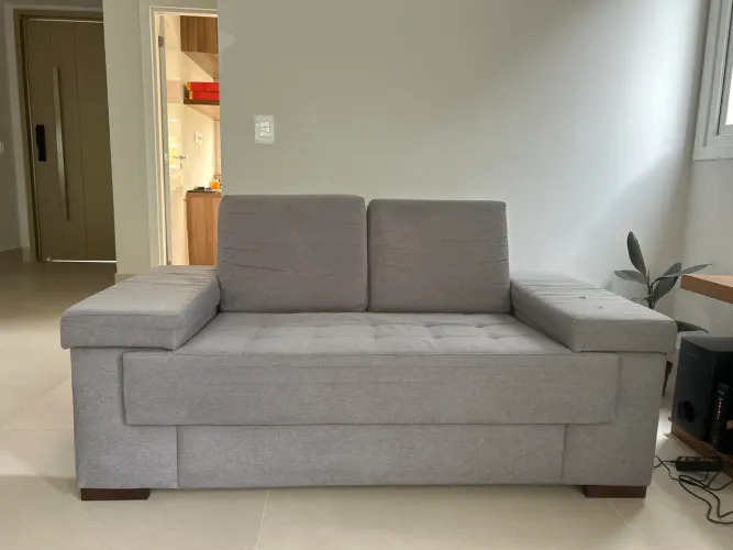 Sofá 2 lugares 