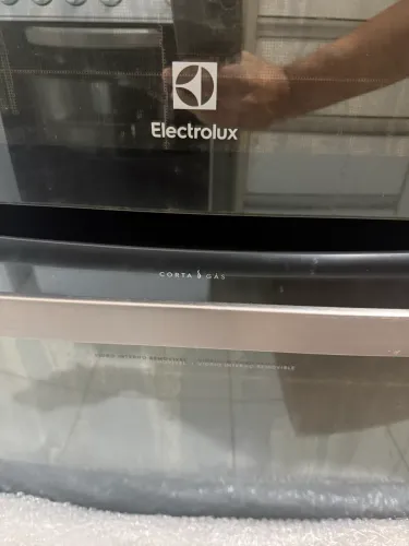 Fogão 5 Bocas Electrolux Cinza Experience, com Mesa de Vidro e Forno Duplo (76DXV)