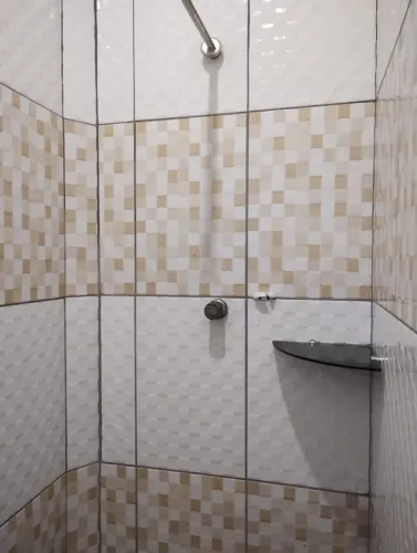 Alugar espaço para comércio.