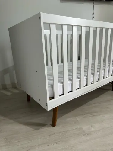 Berço + colchão com capa incluso
