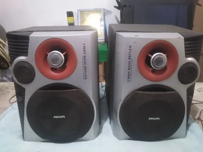 Caixas de som Philips original ótimo estado