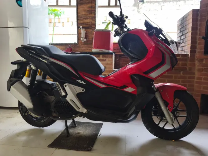 Adv 150