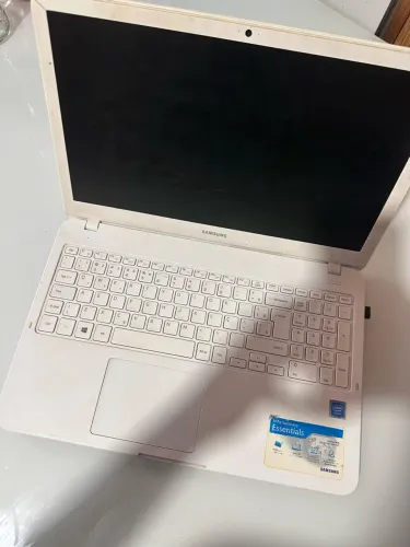 Notebook Samsung 350X ? com carregador