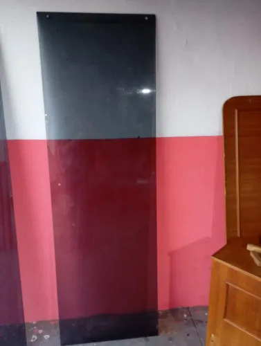 Porta de vidro fumê 1.88 por 0.60 usado