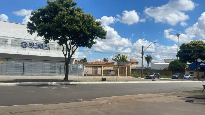 Imóvel comercial para venda com 910 metros quadrados em Parque Amazônia - Goiânia - GO