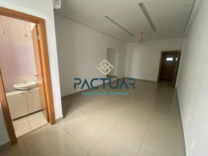 SALA COMERCIAL DE 30 M² COM AR-CONDICIONADO COM VAGA DE ESTACIONAMENTO NO BURITIS.
