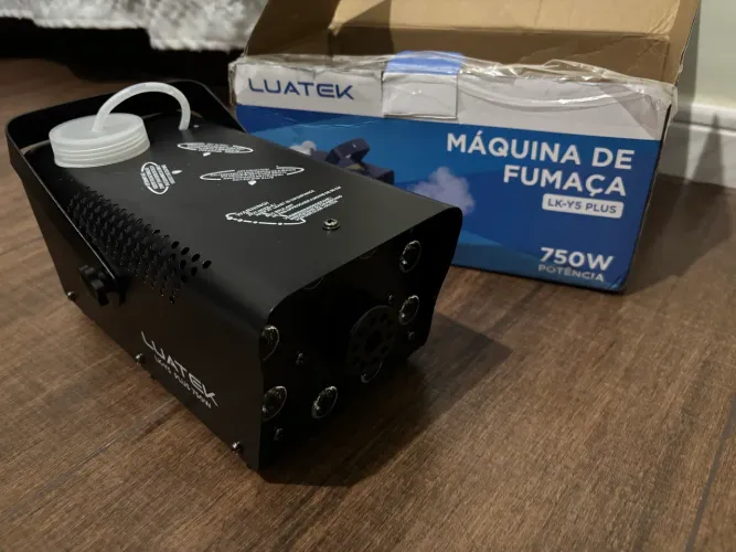 MÁQUINA DE FUMAÇA LUATEK NOVÍSSIMA