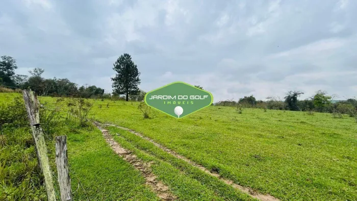 Área rural de 316 mil m² estrategicamente localizada junto à SP-101, no km 36, a aproximad