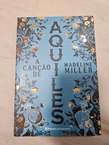 Livro A Canção de Aquiles