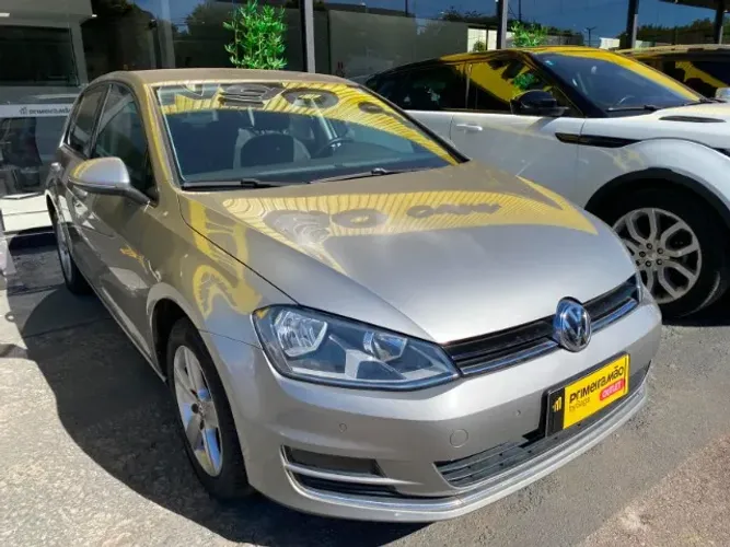 Volkswagen Golf Highline 1.4 TSI 140cv Aut. 2015