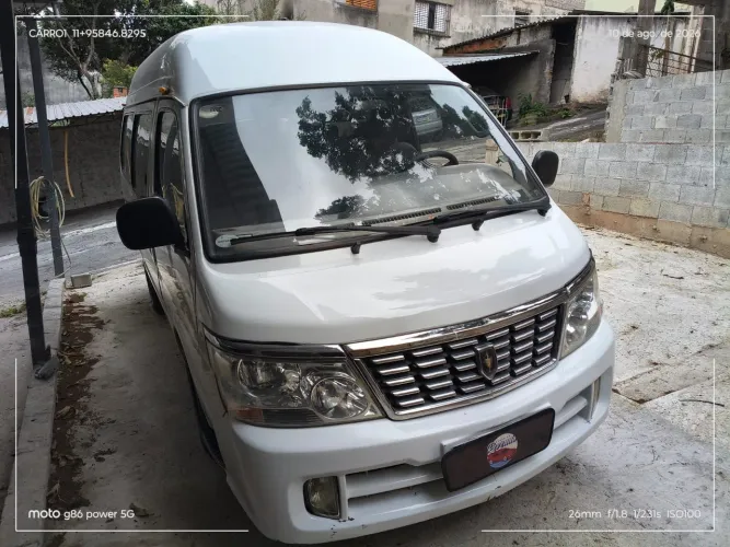 Jinbei Topic Escolar SL 2.2 8V/ 2.0 16V 4P 2010