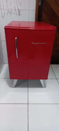 Frigobar Retro Brastemp 76L Vermelho
