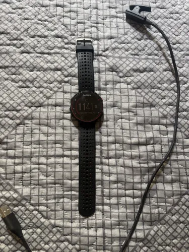 Relógio Garmin 235