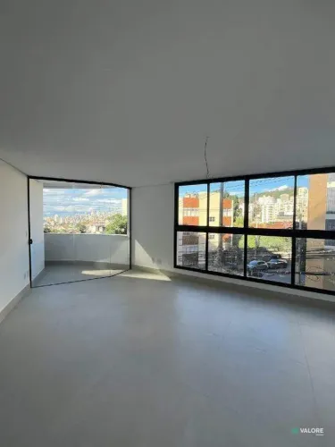 Área privativa à venda, 3 quartos, 226,52m² de área no São Bento.