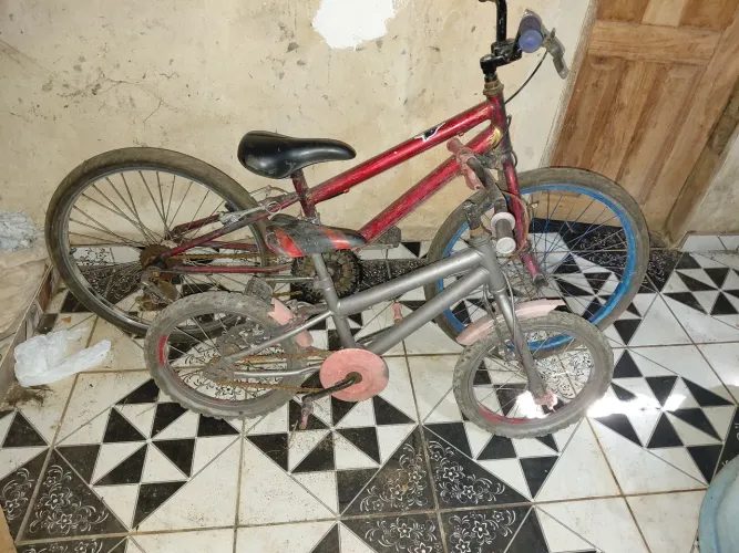 Vendo duas bicicletas