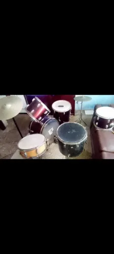 Bateria musical acústica