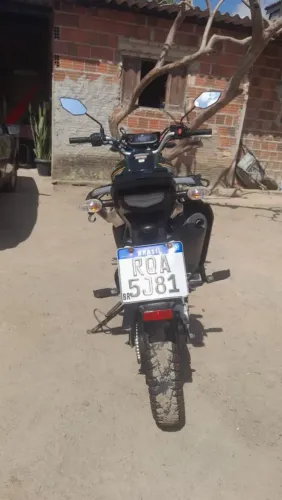 Vendo uma otima moto Yamaha crosser 150cc