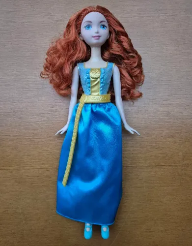 Boneca princesa Merida (filme Valente) - Mattel, 2012