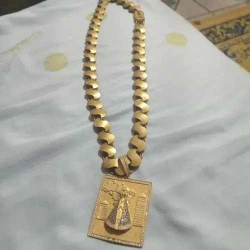 Vendo corrente de moedas antiga com medalha de nossa senhora Aparecida