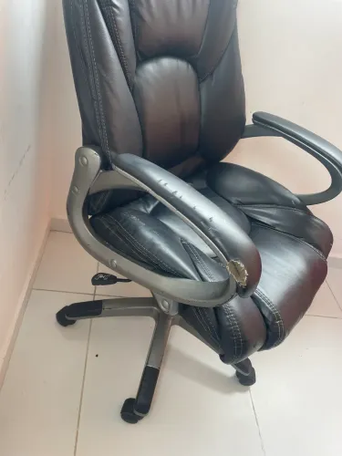 Cadeira de escritório giratória 