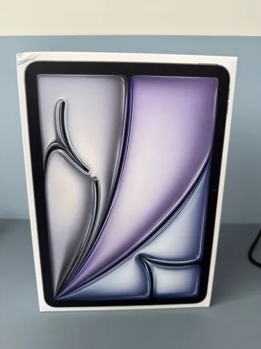 iPad Air de 11 polegadas Wi?Fi 256 GB - Cinza-espacial Anatel Lacrado