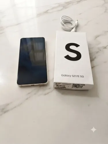 Celular Sansung S21 FE 5G bem conservado