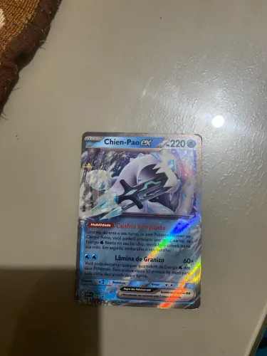 Carta de Pokémon rara